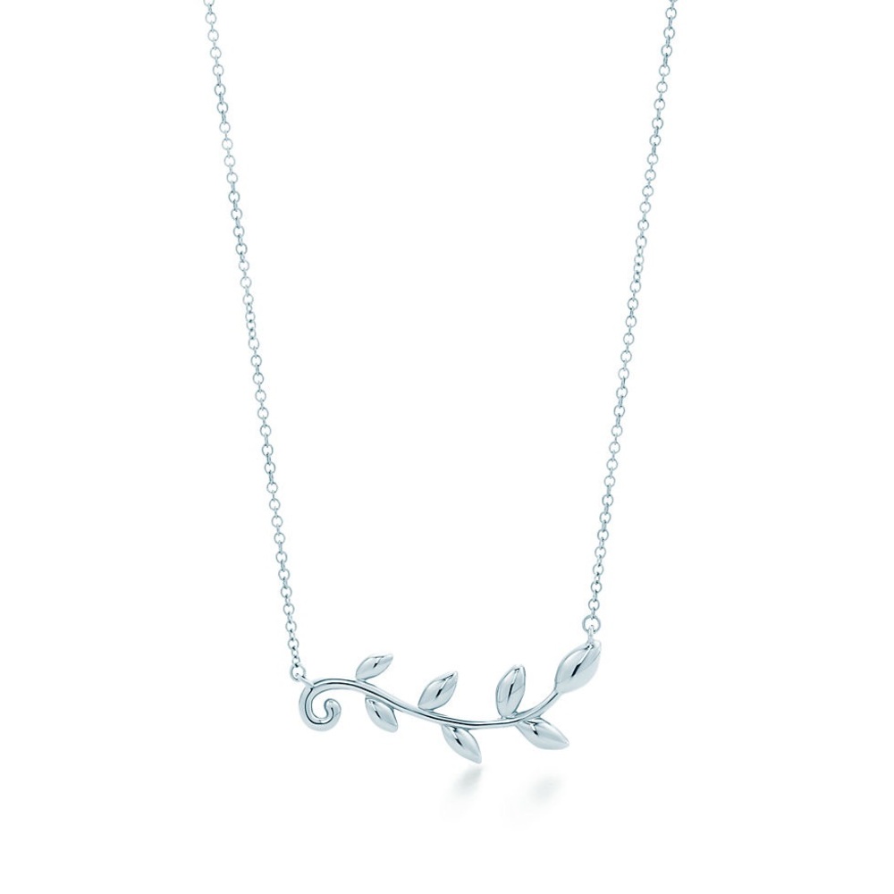 Tiffany and Co Olive Leaf Vine pendent